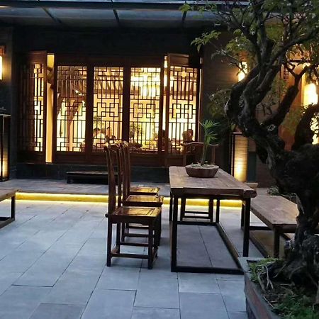 Zhuangse Chengdu Youth Hostel Eksteriør billede