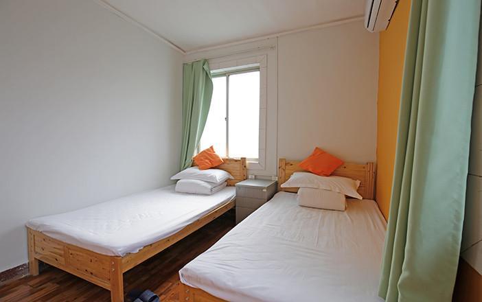 Zhuangse Chengdu Youth Hostel Eksteriør billede